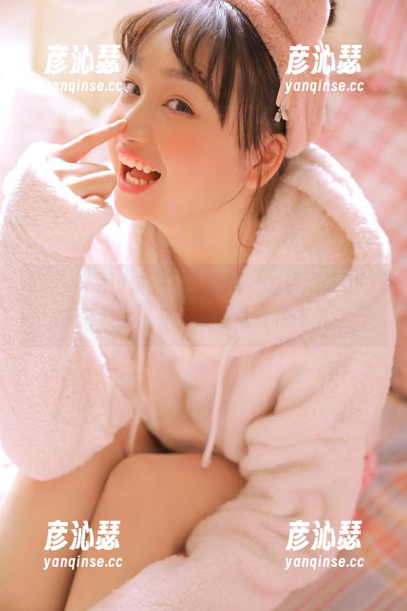 被“17c吃瓜”的资源吸引，手指似乎已经不听使唤，停不下来