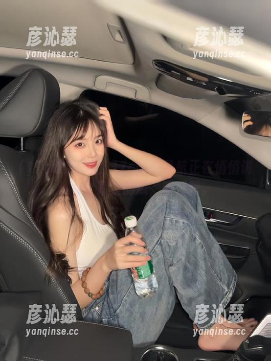 嘘！17c吃瓜导航正在悄悄讲述每个青涩的瓜，听听吧。