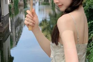 www.51.com更新，果然又是“免费”的皮肤开关，让你开心到飞起。