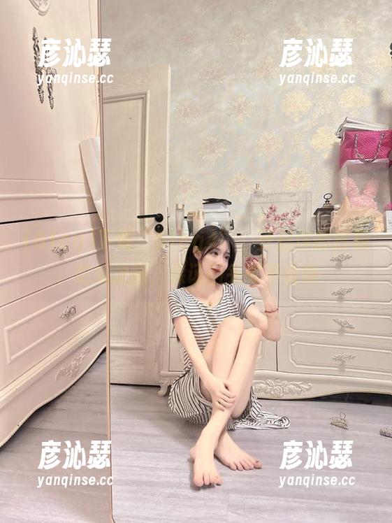 下载“51cg4”，开启你的终极吃瓜之旅，保证回头率不低哦