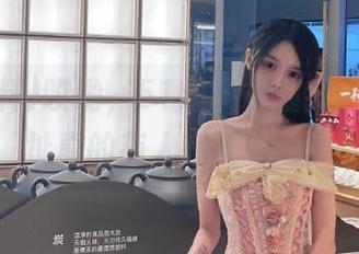 哎哟，51爆料很懂我，这个地址真的有人在等新瓜！