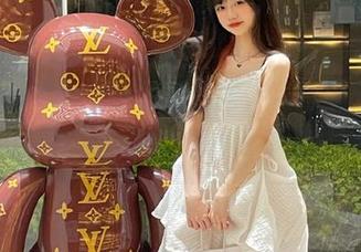 52cg网站的热搜，简直是个“欢乐谷”，次次都停不下来。