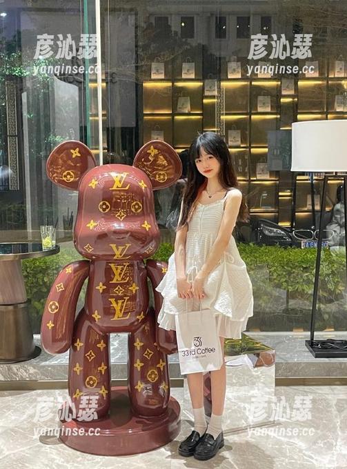 52cg网站的热搜，简直是个“欢乐谷”，次次都停不下来。
