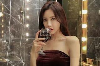 61吃瓜群众发布：你信不信，我能用一根香蕉和一杯水写出个吃瓜故事！