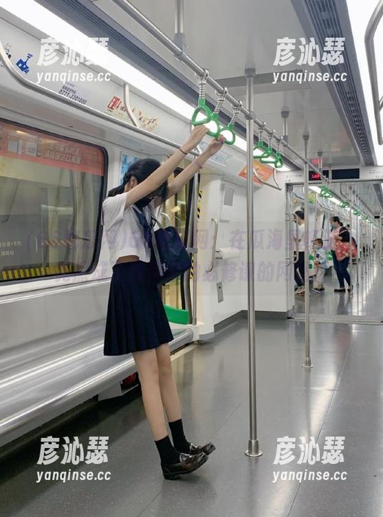 66吃瓜网：在瓜海里畅游，竟然成了我周末的必修课的网站！