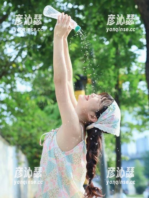 观看“qq”的花边新闻从“91cg.com”一路飘到我手机！