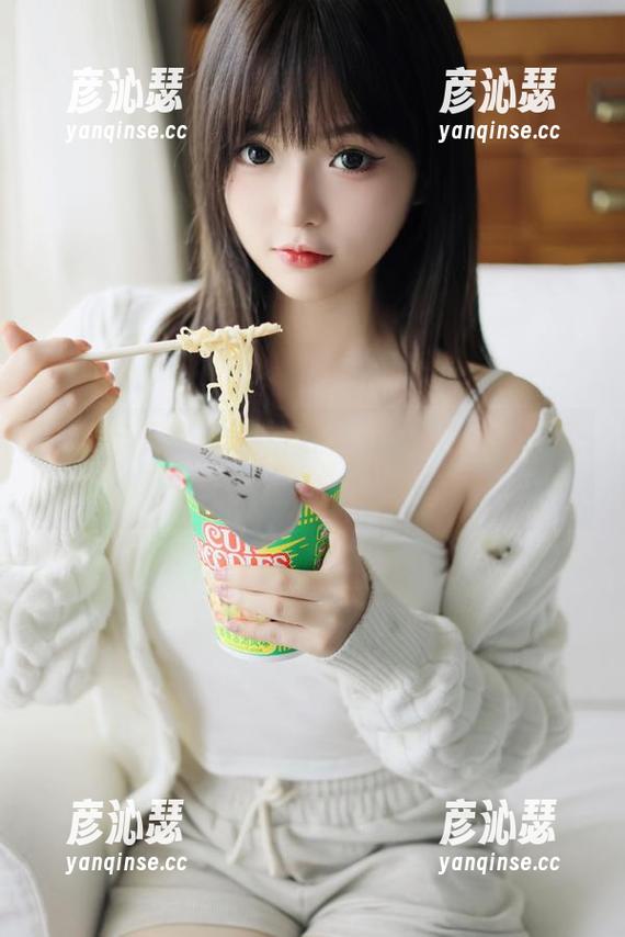 91吃瓜网页：站在边缘，我只是个观察者吗？