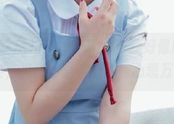 九一吃瓜ios，我好像脱离了现实，光影间晒着瓜影，心思万千…