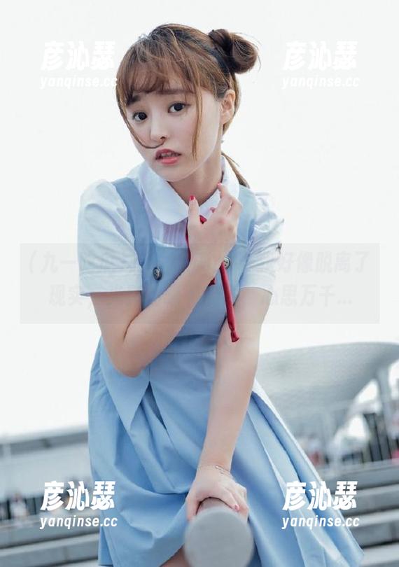 九一吃瓜ios，我好像脱离了现实，光影间晒着瓜影，心思万千...