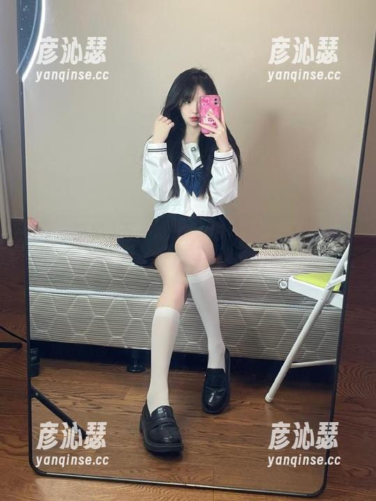 五一吃瓜，今天的热门大瓜让人永久想起这场大戏的广场舞！