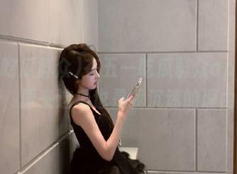 在五一吃瓜群众app上翻篇，原来这瓜也是我沉迷的理由…