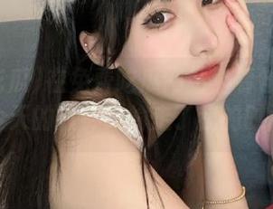 在免费吃瓜网站上看各种视频，今天的八卦又偷走了我的时间！