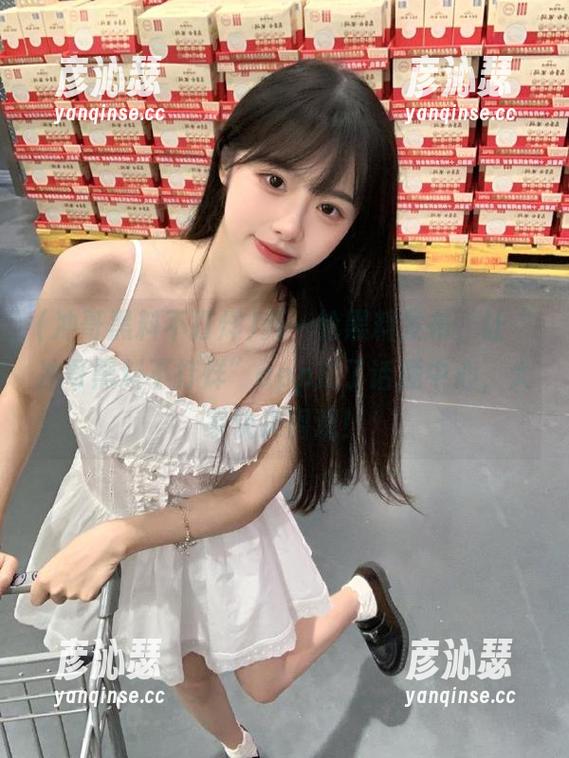 新一轮黑料发布，让“冲哥黑料不打烊”app成了话题中心，大家快来围观！