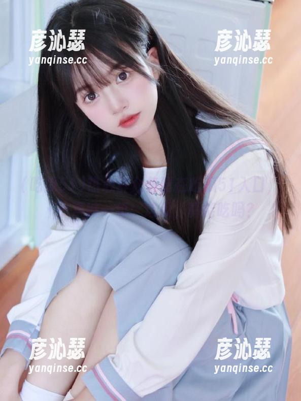 热心群众集聚在吃瓜51入口，丶小声喊一句：这瓜，真能吃吗？