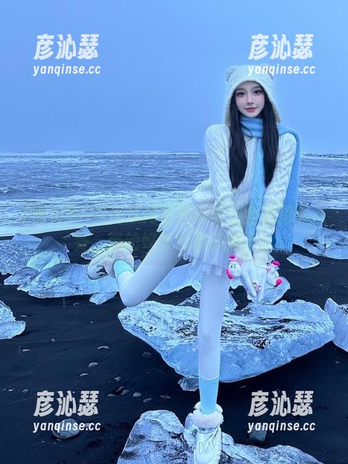 这吃瓜网官网网页上全是猎奇八卦，我的好奇心快撑爆了。