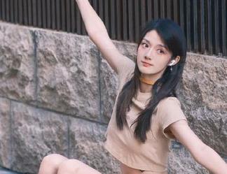 免费捡瓜，别说“吃瓜网”现在的网址又坑又迷，你咋还在这儿找呀？