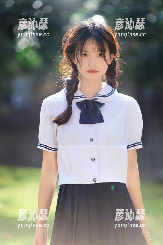 吃瓜网 51网红吃瓜网发布:居然还可以在此站点千奇百怪的解读,真怀疑作者的脑洞有多大。