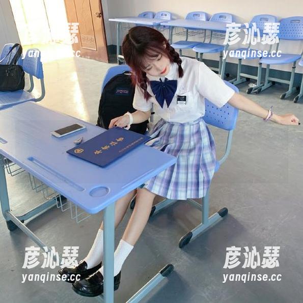 温馨提示：踏入传送门，下载“吃瓜网”，别被吓到哦！