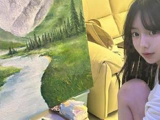 吃瓜网，那个入口好像不太一样，难道是新版本？还是我眼花了？