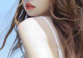 你们都开始下载“好莱坞黑料正能量”app了吗？我就默默观看，禁不住好奇心的小火苗…