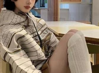 用户们，快登录好莱坞黑料正能量，今天又有哪些新鲜出炉的八卦？