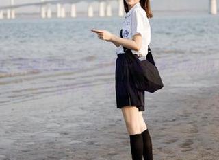 “我要吃瓜.cc”导航一键到永久吃瓜网，爽到腿软的节奏，你敢试吗？