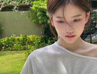 “黑料不打烊”苹果版贼方便，24小时不间断狗粮投喂，快把你的一天都填满吧！