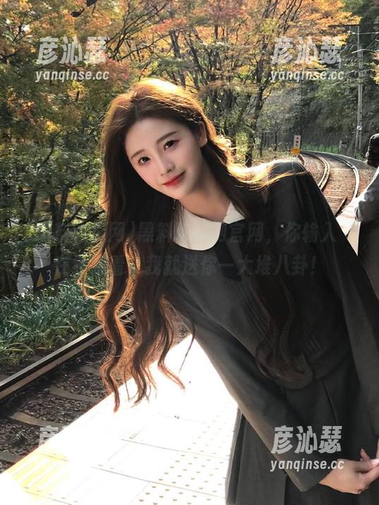 黑料吃瓜网官网，你输入‘在线观看’我就送你一大堆八卦！