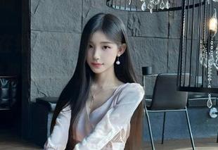 下载黑料在线，进去前我还以为只是普通八卦，没想到里面竟然暗藏玄机！