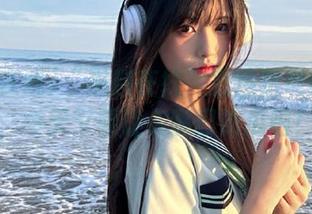 “黑料在线”直达扒皮的快车，今天又要让你嘴巴吃瓜啦！