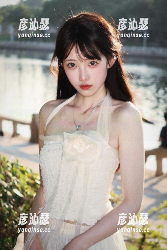 黑料在线首页：哇塞，这瓜轻轻松松就能当晚饭了！