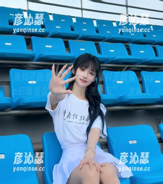 “万篇长征黑料正能量”app应该重命名为“我也是个瓜”，太抓人了！