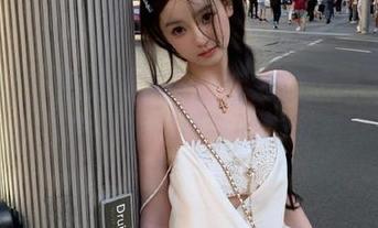 黑料社发布：在线跟踪偶像的秘密大作战，随时待命的吃瓜群众！