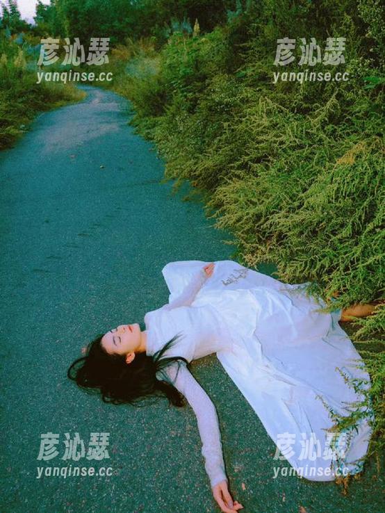 哈喽，登录黑料社，在线开启吃瓜模式！