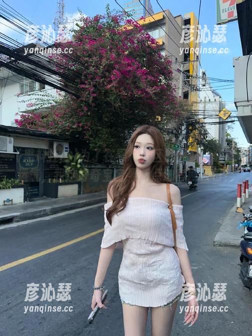 为了在黑料社区的网站上碰碰运气，我这好奇宝宝果断点进官网入口！