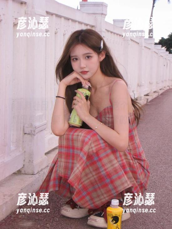 黑料社团 “黑料社团”:这个网站真是瓜田李下,真得小心有个踩雷的风险啊!