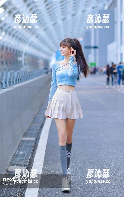 黑料网 黑料网app,在线看瓜的时候你会怎么自觉?哈哈~