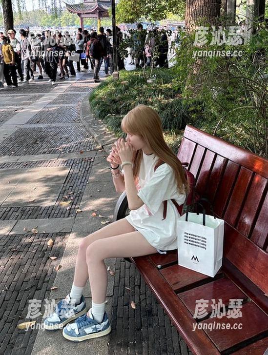 直达“黑料老司机”，翻车现场真不少，有些瓜我不想吃！